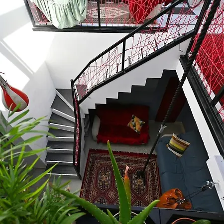 Ravehousedunapartdunakanyar *