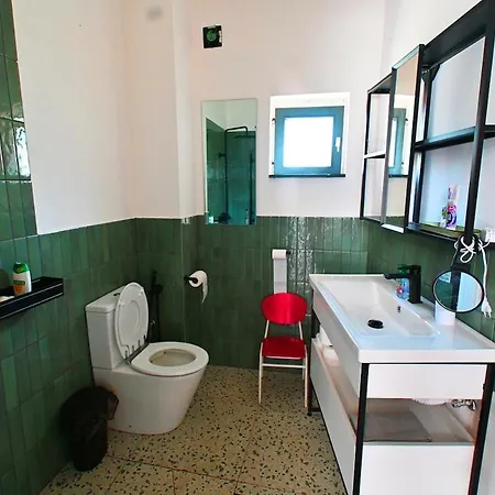 Ravehousedunapartdunakanyar Szob